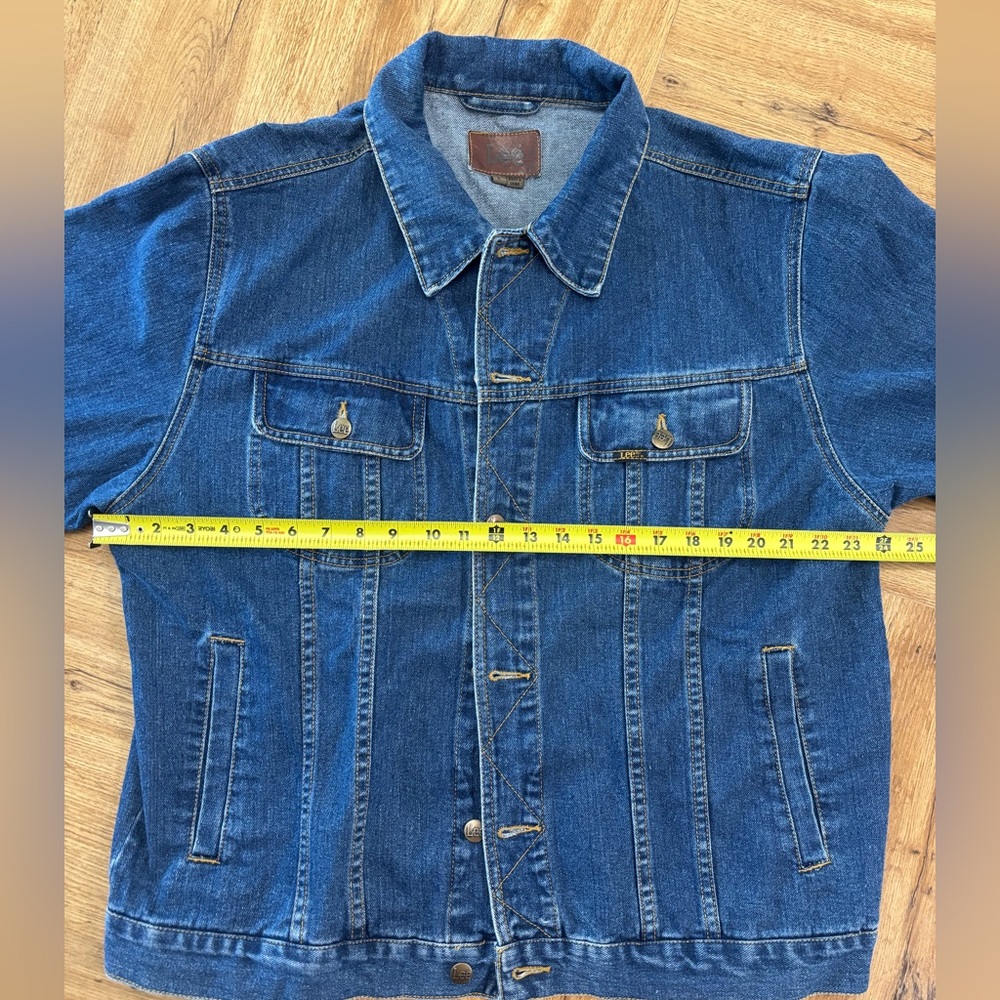 Classic Blue Denim Jacket - Picture 4 of 5